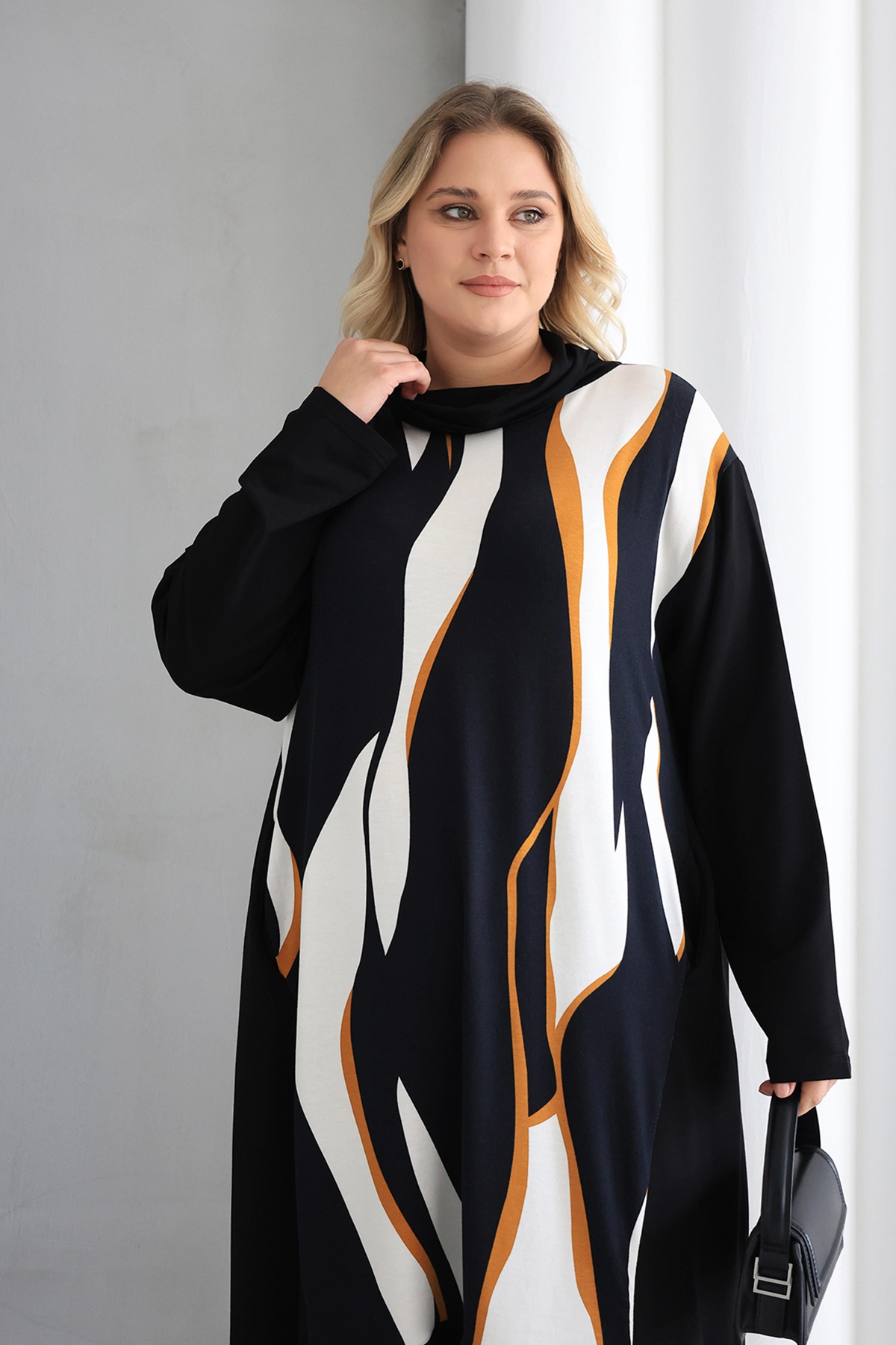 Oversize Desenli şal yaka Şık Tunik  – Günlük ve Ofis Kombinleri İçin ZPLUS XXL