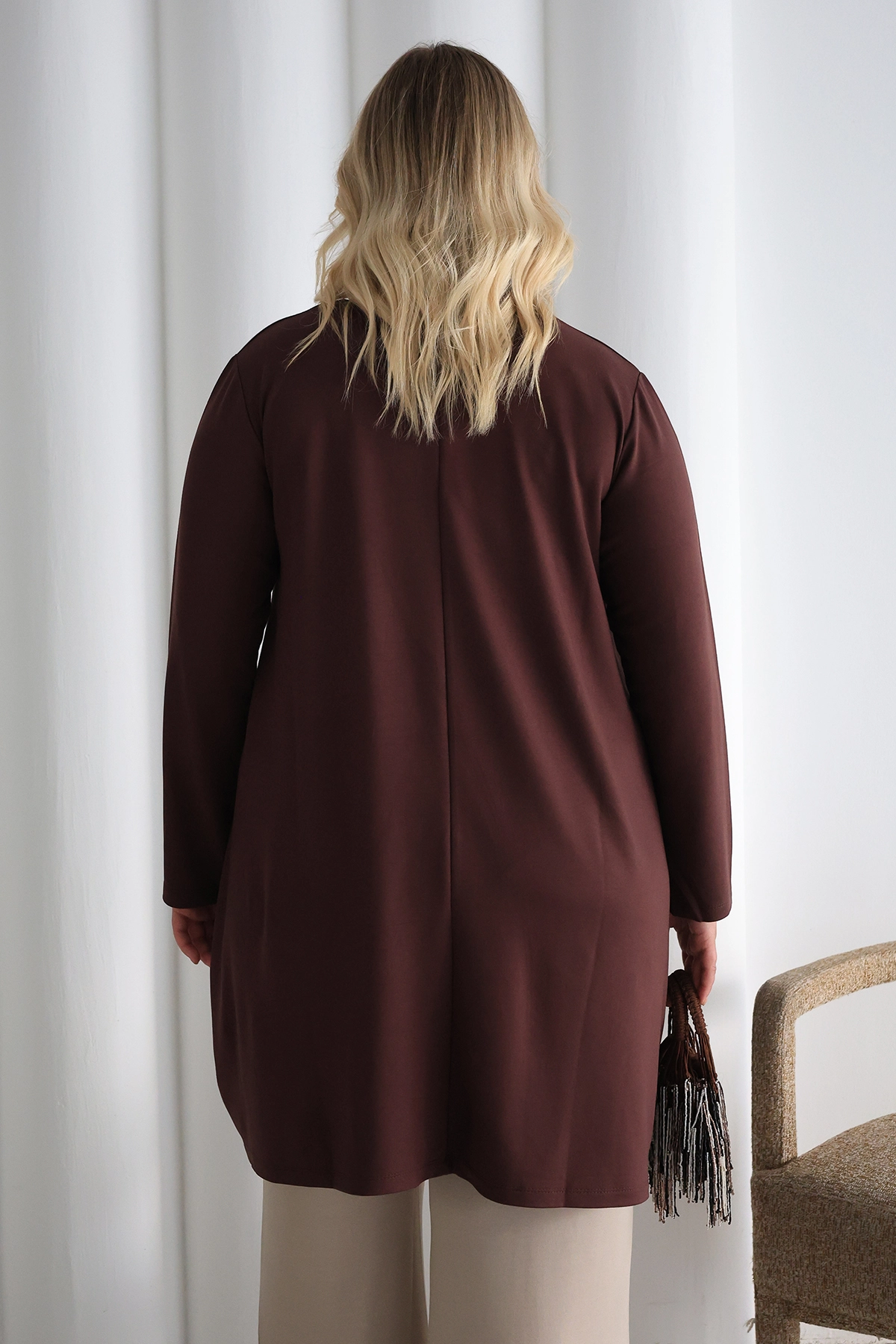Düz Kesim Rahat Oversize Tunik – Günlük ve Şık Kombinler İçin