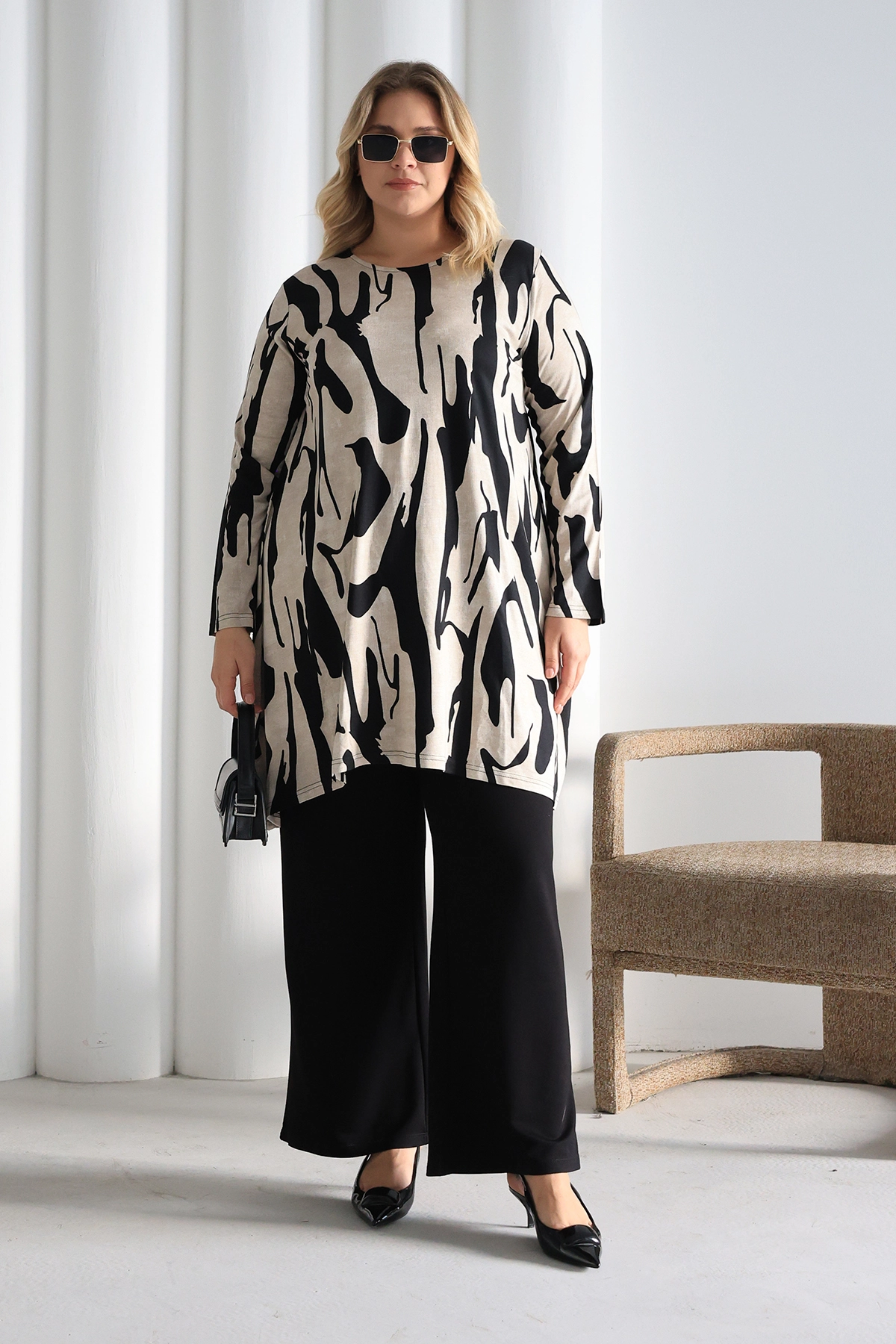 Düz Kesim Rahat Oversize Tunik – Günlük ve Şık Kombinler İçin ZPLUS XXL /h1