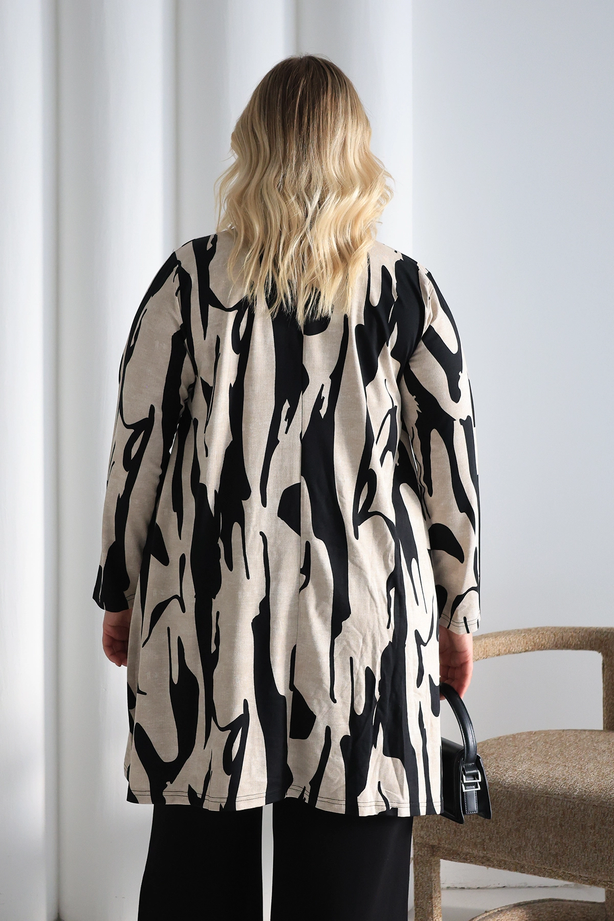 Düz Kesim Rahat Oversize Tunik – Günlük ve Şık Kombinler İçin ZPLUS XXL