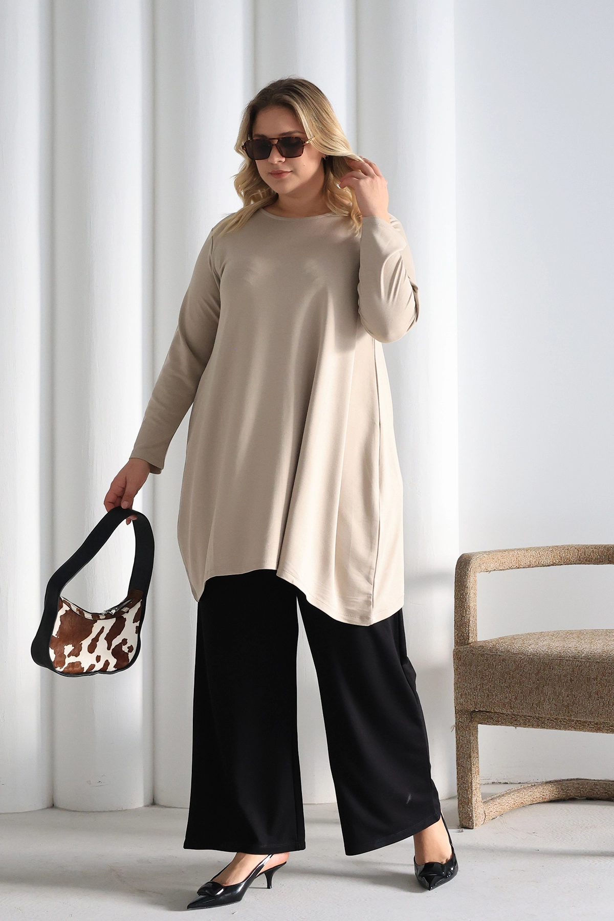 Düz Kesim Rahat Oversize Tunik – Günlük ve Şık Kombinler İçin ZPLUS XXL