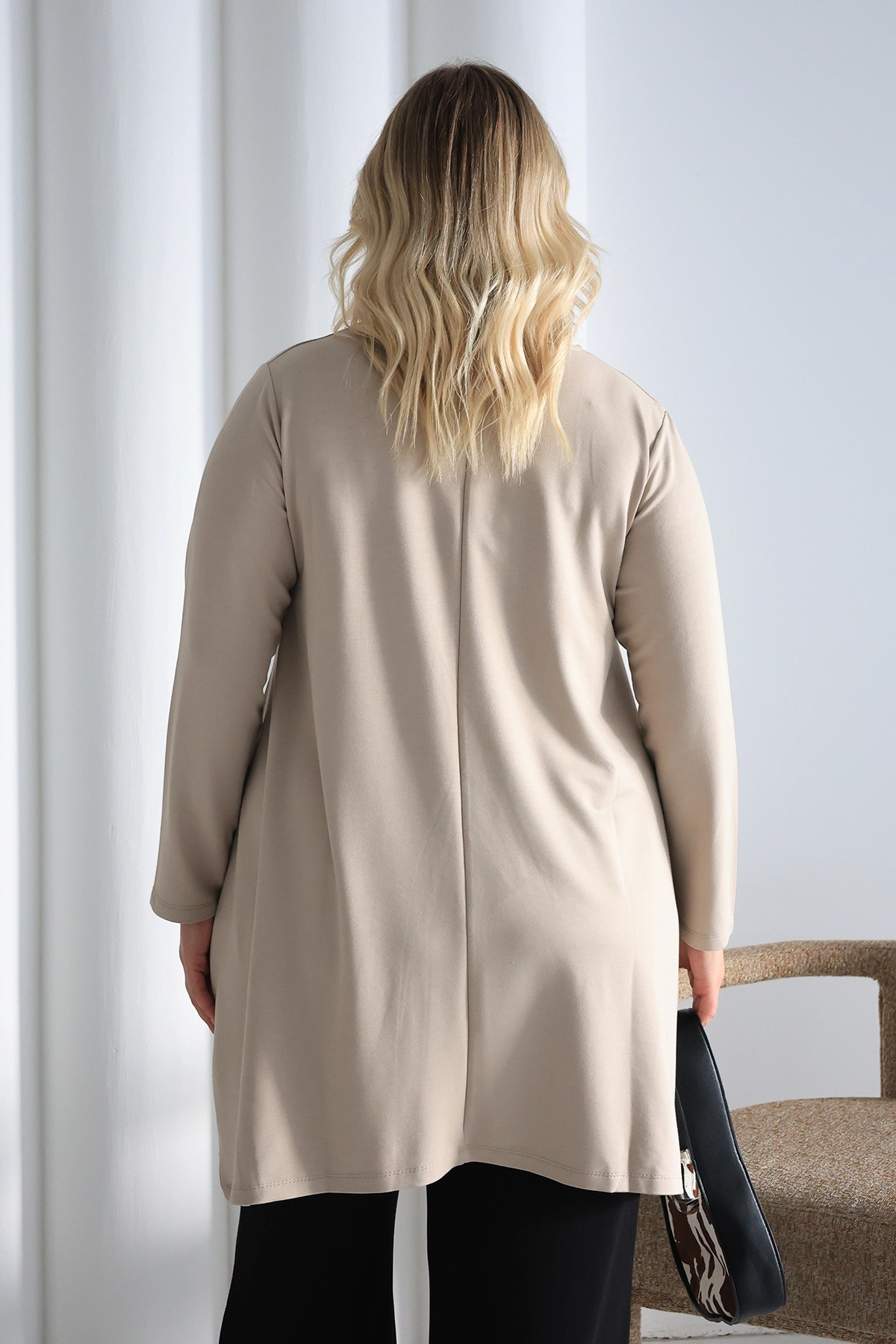 Düz Kesim Rahat Oversize Tunik – Günlük ve Şık Kombinler İçin ZPLUS XXL