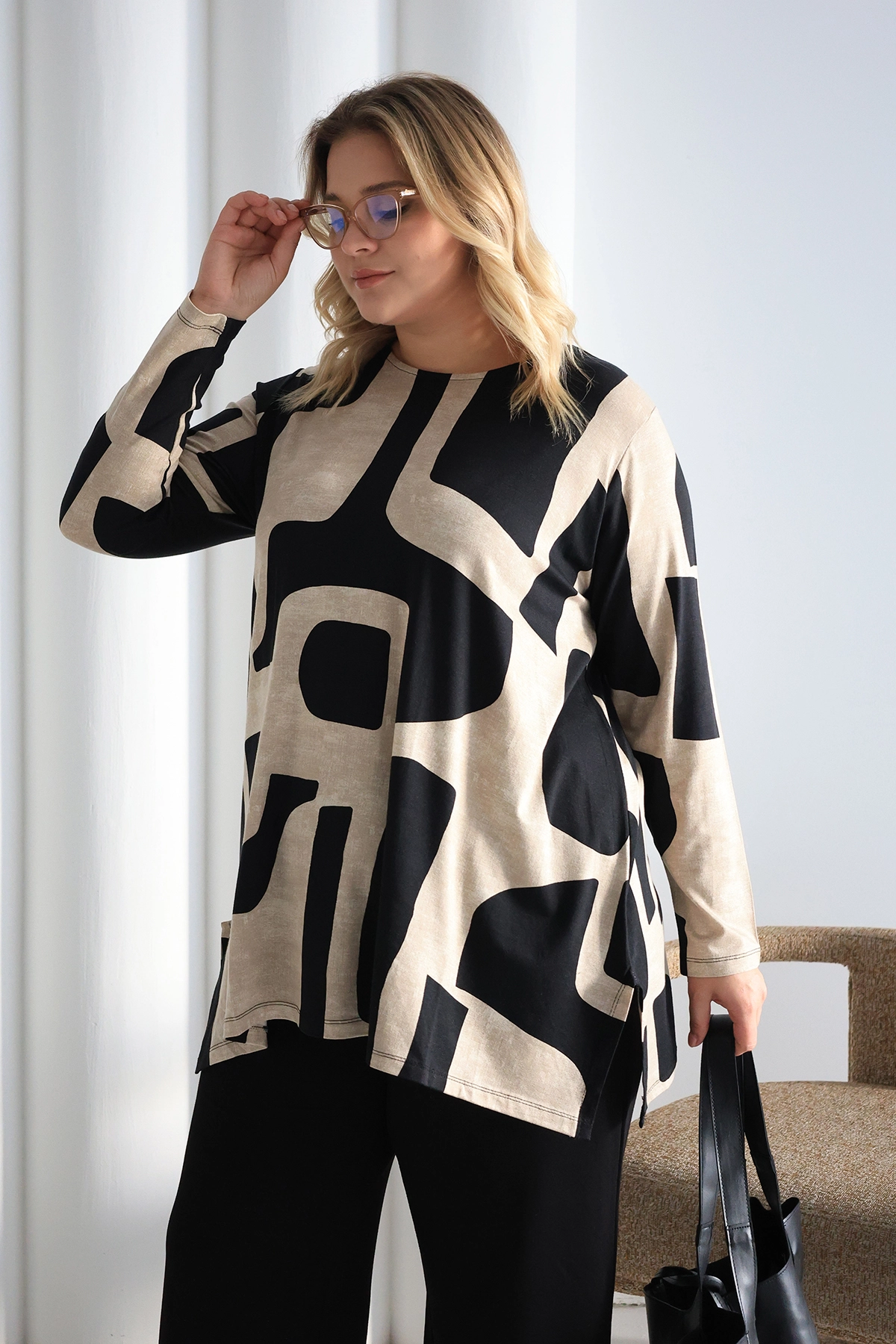 ZPLUS XXL İki Yanı Yırtmaçlı Desenli Oversize Tunik